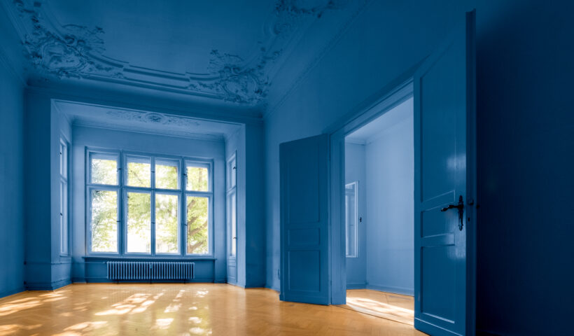 Deep Blue color drenched apartment with detailed ceilings and parquet floors paint your ceilings